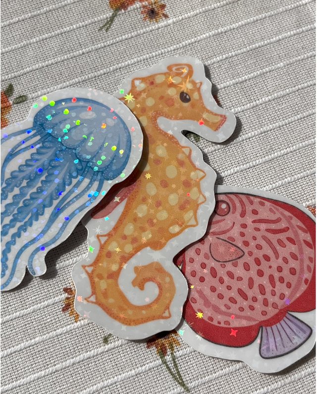 Stickers pailletés méduse, hippocampe et poisson de la série marine Iventyo
